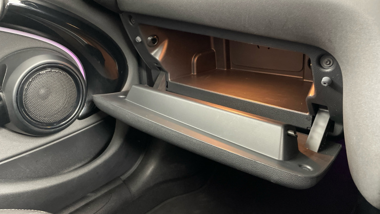 MINI Hatchback 1.5 Cooper Classic 5dr Petrol Hatchback